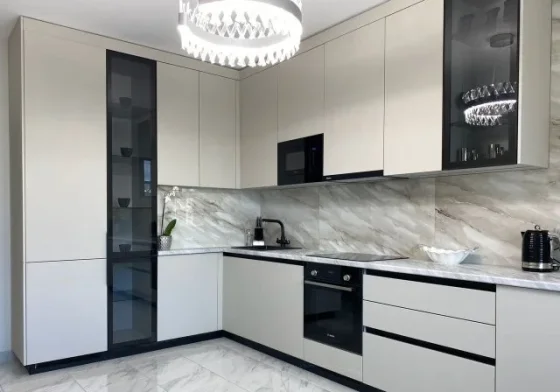 Кухонный гарнитур в рассрочку. Фурнитура Blum